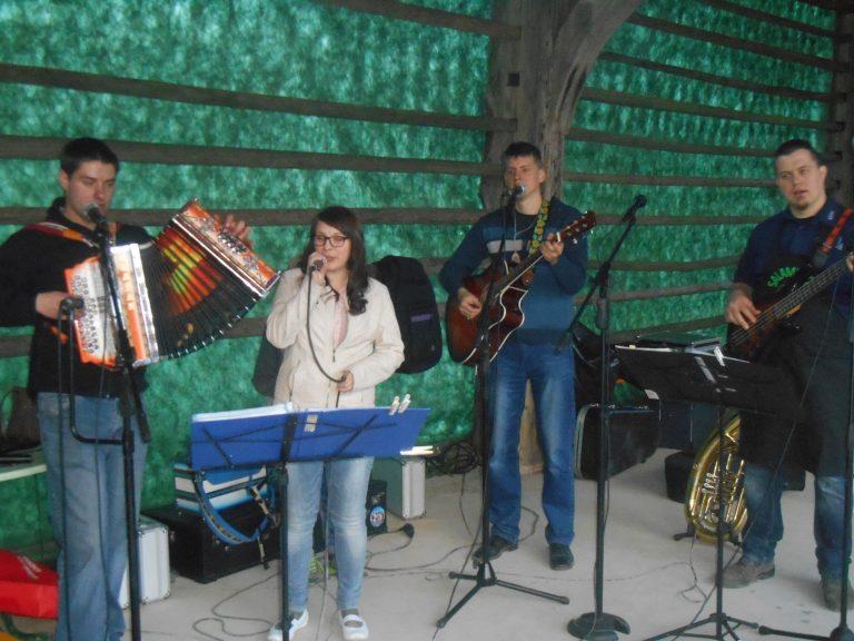 Prvo leto društva · 2015