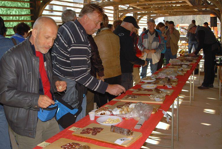 Prvo leto društva · 2015